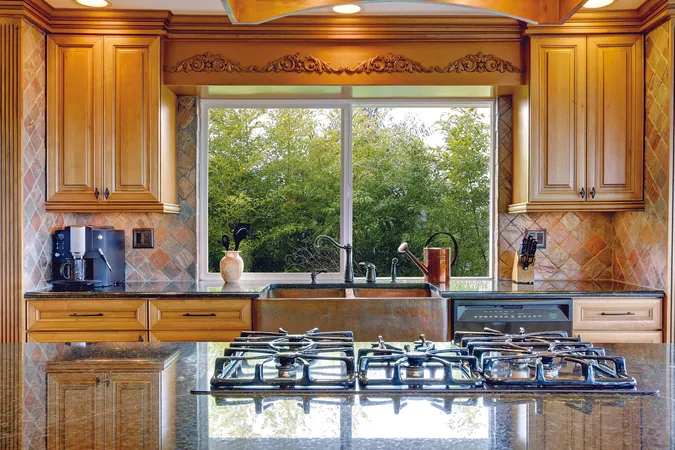 Window World Sliding Windows