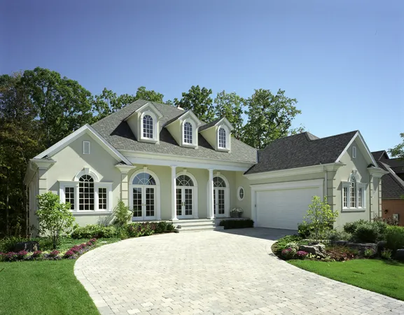 Window World 8500 Aluminum  Series White Single-Hung Window Stucco Home